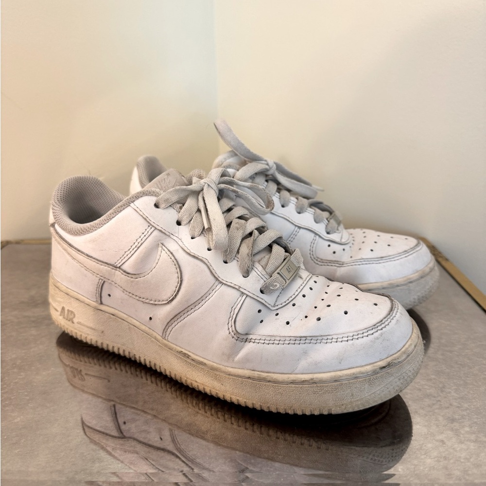 White Nike Air Force 1s